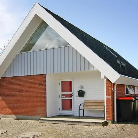 Mit Eigenem Garten, 200m Zum Strand, Gartensauna Gegen Gebuehr Zubuchbar Ferienhaus