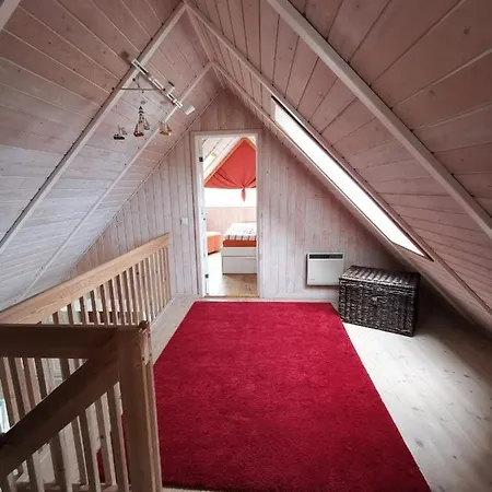 Mit Eigenem Garten, 200m Zum Strand, Gartensauna Gegen Gebuehr Zubuchbar Ferienhaus