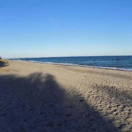 Mit Eigenem Garten, 200m Zum Strand, Gartensauna Gegen Gebuehr Zubuchbar *